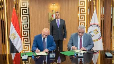 وزير الإنتاج الحربي يشهد مراسم توقيع مذكرة تفاهم مع ستارك السويسرية
