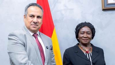 دفع العلاقات الثنائية على مائدة لقاء السفير المصري مع نائبة رئيس غانا