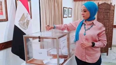 المصريون بالهند يتوافدون للإدلاء بأصواتهم في أول أيام تصويت الخارج لانتخابات النواب 2025