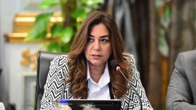 وزيرة التنمية المحلية تهنئ وزير الصناعة السعودي لانتخابه رئيسًا لمؤتمر منظمة اليونيدو بالرياض