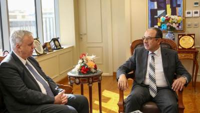 وزير قطاع الأعمال يستقبل سفير ألمانيا بالقاهرة لبحث التعاون الصناعي والاستثماري