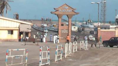 إغلاق ميناء العريش البحري بسبب الظروف الجوية