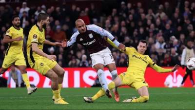 أستون فيلا يواصل التألق بالدوري الأوروبي وروما يخطف بطل الدنمارك