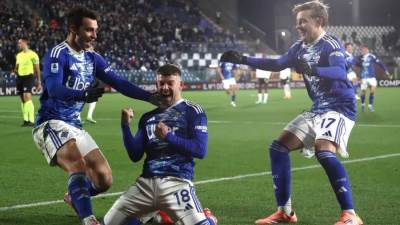 كومو يهزم ساسولو في الكالتشيو الإيطالي