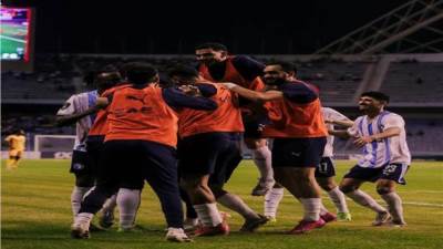 "بوبو" يقود بيراميدز لانتصار ثمين على باور ديناموز في دوري الأبطال