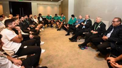 بالصور.. أبو ريدة يحفز لاعبي المنتخب الوطني المشارك في كأس العرب