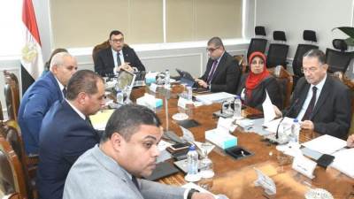 وزير الإسكان يترأس اجتماع صندوق الإسكان الاجتماعي