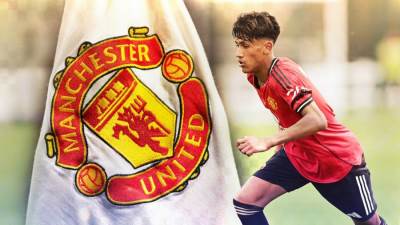 صحيفة بريطانية تكشف اهتمام برشلونة بمهاجم مانشستر يونايتد الشاب "جابرييل"