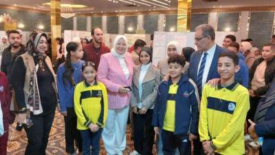 وكيل وزارة التعليم ببني سويف تُكرِّم الطلاب الفائزين بمسابقة ISEF