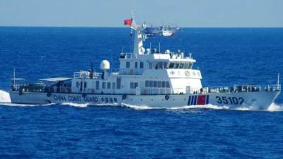خفر السواحل الصيني يقوم بدورية في المياه الإقليمية لجزر"دياويو" 