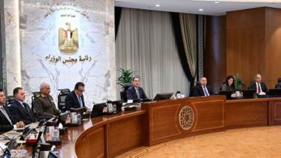 التنمية المحلية تستعرض خطة الحكومة لمواجهة نوبات تلوث الهواء خريف 2025