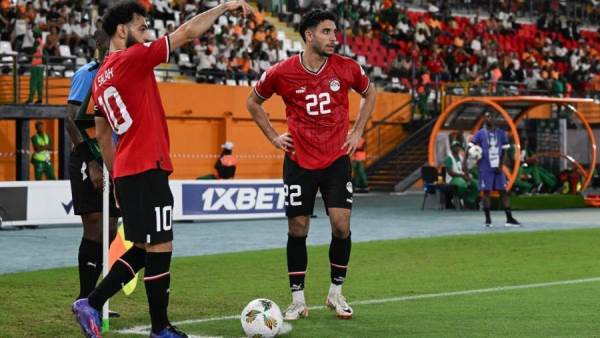 عاجل| "هنكسبهم".. مرموش يتحدي صلاح في البريميرليج