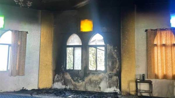 الأزهر يُدين جريمة إحراق مسجد بالضفة الغربية.. ويطالب بتحرك عاجل لوقف إرهاب عصابات الاحتلال