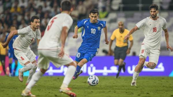 منتخب أوزبكستان يفوز على إيران بضربات الترجيح ويتوج بكأس العين الودية