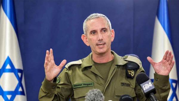 المُتحدث العسكري الإسرائيلي السابق : خسرنا حرب "وسائل التواصل الاجتماعي"