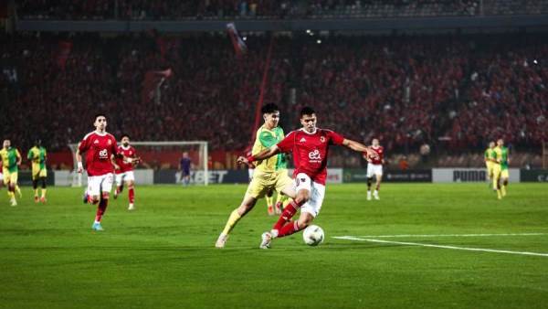 عاجل.. الأهلي يكتسح شبيبة القبائل برباعية في افتتاح دور مجموعات أبطال أفريقيا