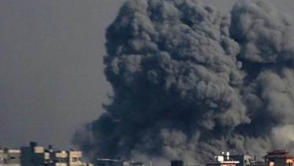 جيش الاحتلال ينفذ عمليات نسف للمباني في غزة