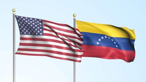نيويورك تايمز: الولايات المتحدة ستستهدف منشآت عسكرية ونفطية فنزويلية