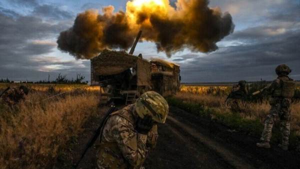 بعد تحريرها.. الجيش الروسي ينشر لقطات رفع العلم الروسي في مركز مدينة كراسنوارميسك