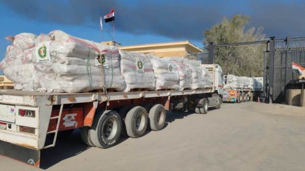  «بيت الزكاة والصدقات» يعلن دخول الدُّفْعة الثانية من القافلة الإغاثية الثانية عشرة إلى أشقائنا بغزة اليوم