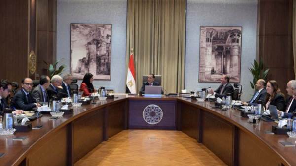 رئيس الوزراء يتابع جهود إعادة هيكلة الهيئات الاقتصادية