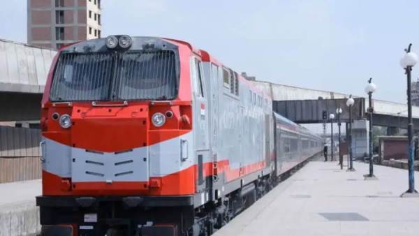 أبرز 10 خدمات تقدمها "سكك حديد مصر" لكبار السن وذوى الهمم