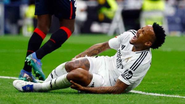 المصائب لا تأتي فرادى.. ريال مدريد يتلقى ضربة جديدة قبل ملحمة الأبطال