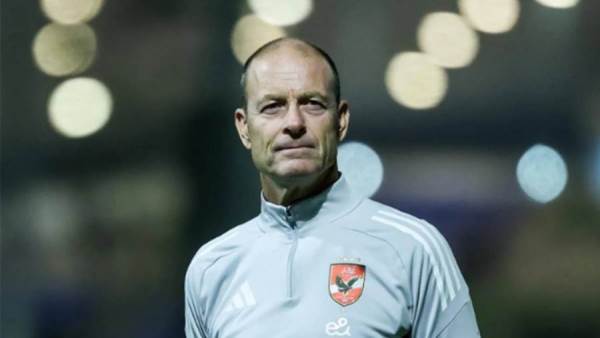 توروب يعلن قائمة الأهلي للقاء إنبي غدا في كأس عاصمة مصر